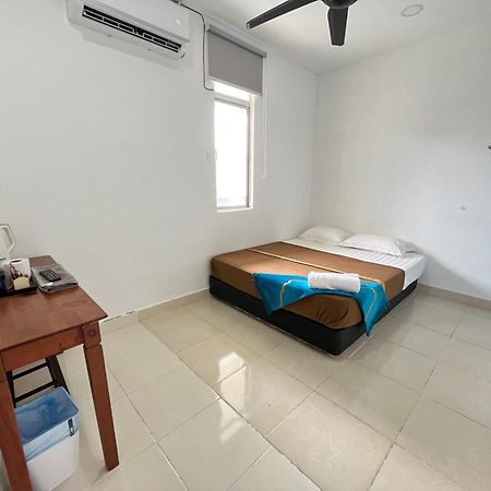 Ibai Beach Guesthouse Куала-Тренгану Екстер'єр фото