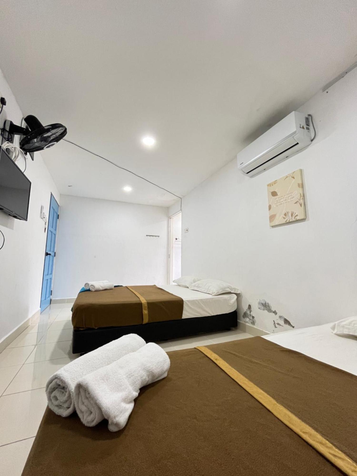 Ibai Beach Guesthouse Куала-Тренгану Екстер'єр фото