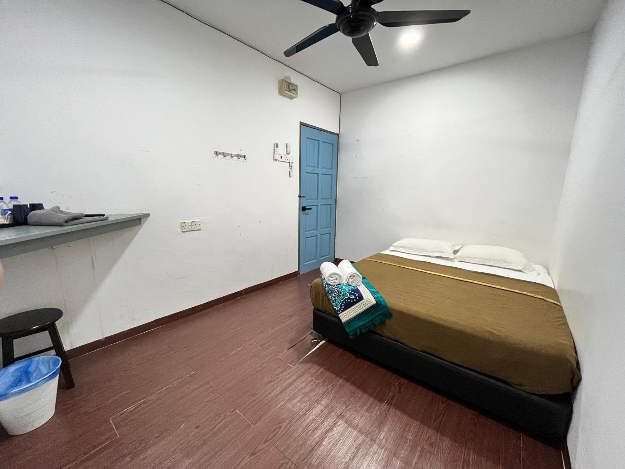 Ibai Beach Guesthouse Куала-Тренгану Екстер'єр фото