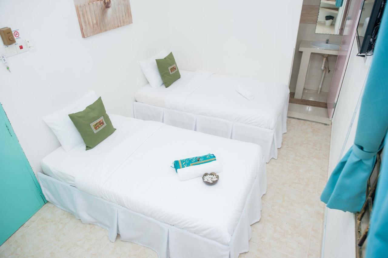 Ibai Beach Guesthouse Куала-Тренгану Екстер'єр фото
