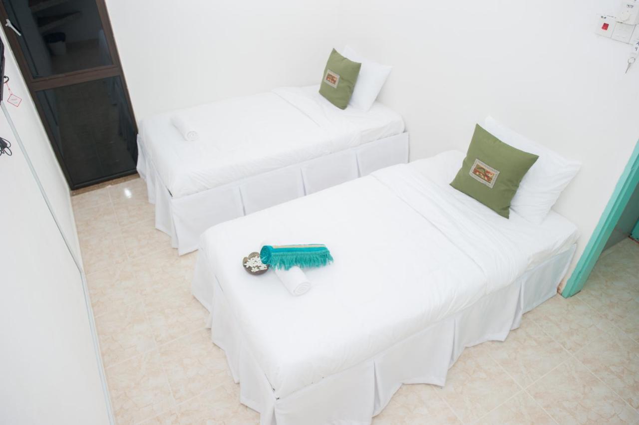 Ibai Beach Guesthouse Куала-Тренгану Екстер'єр фото