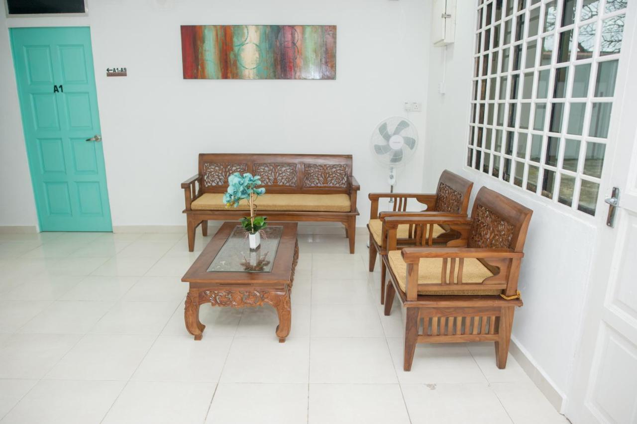Ibai Beach Guesthouse Куала-Тренгану Екстер'єр фото