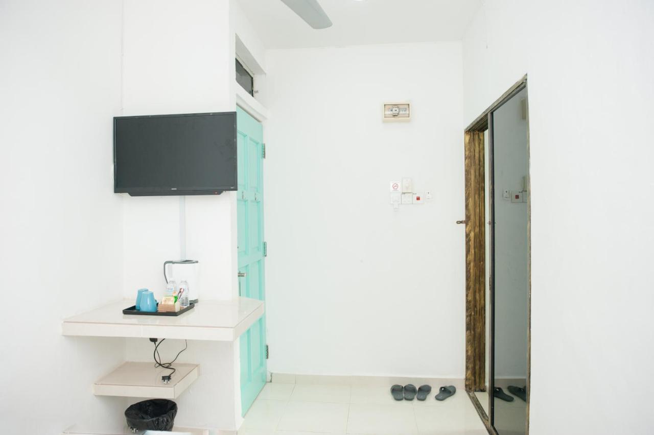 Ibai Beach Guesthouse Куала-Тренгану Екстер'єр фото